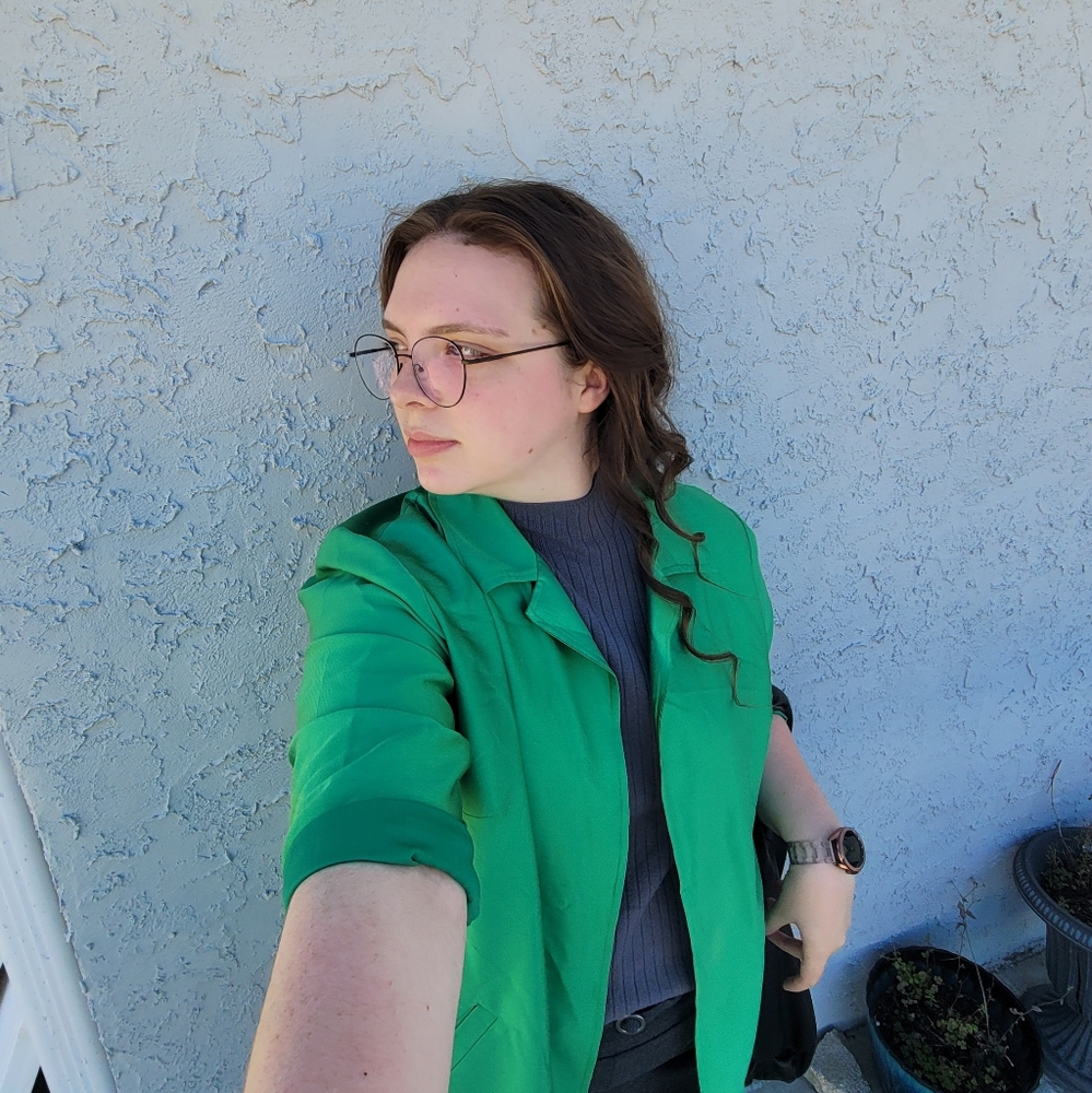 Meet your Posher, Alana